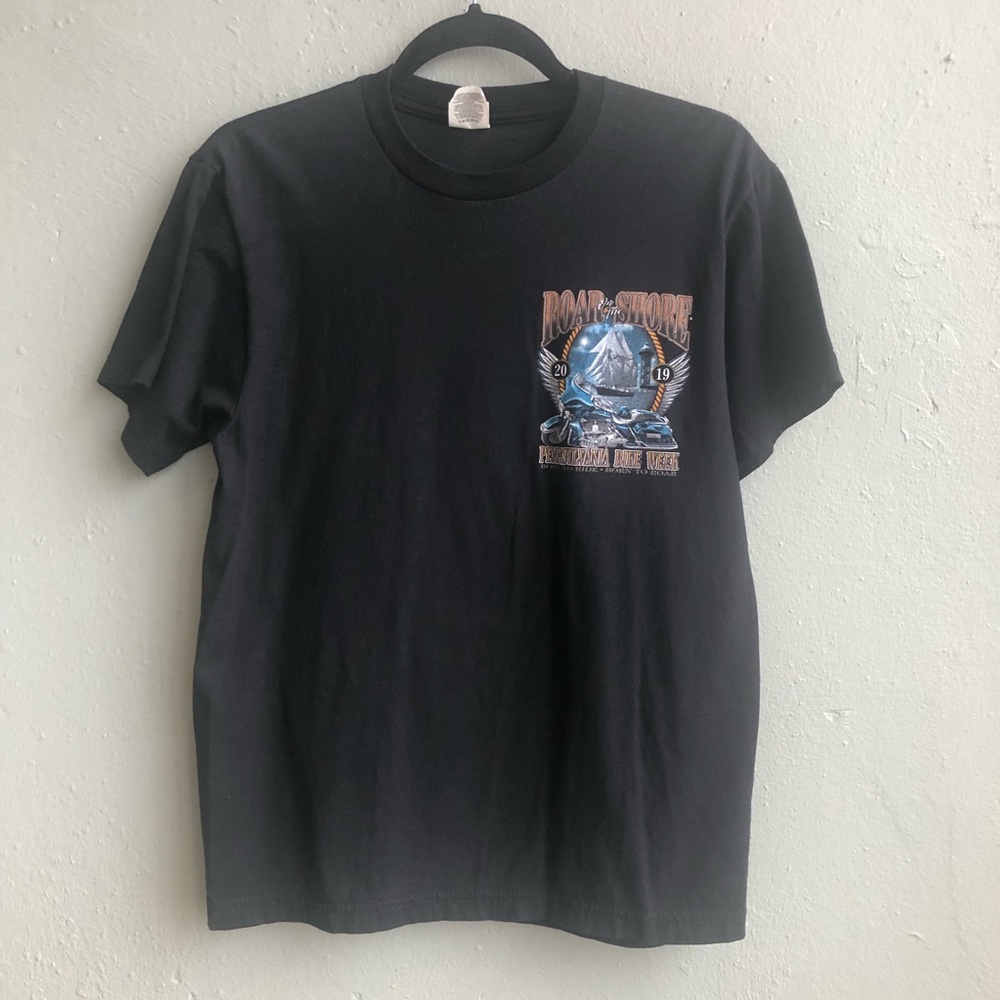 Suna Tee-Shirt “Rock on the Shore” Size Medium